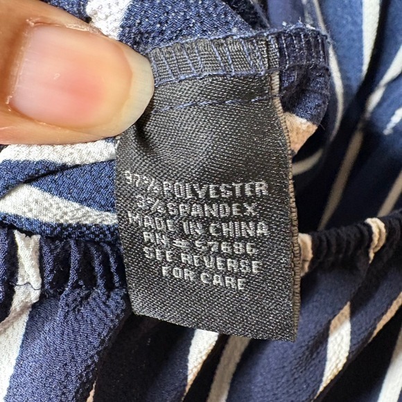 ToxiK3 Women's Blue Striped Wide Leg Bow Open Back Jumpsuit‎ Size Large - Picture 6 of 6